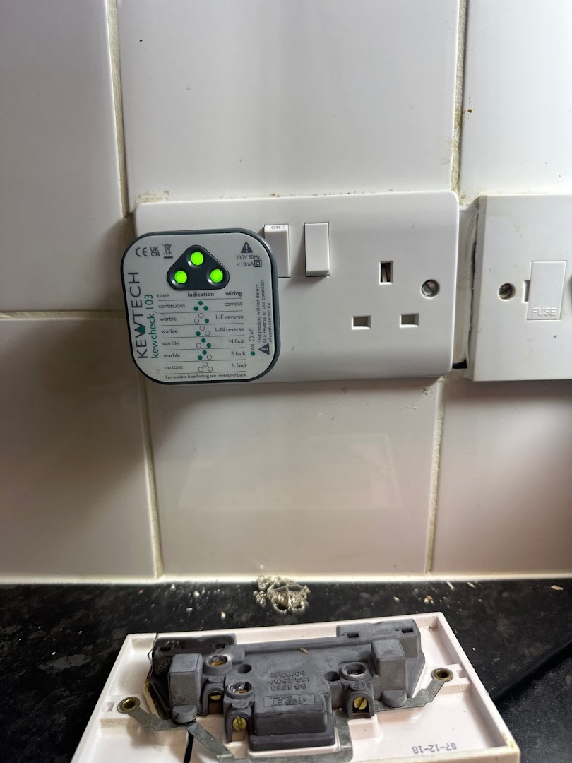 Emergency Electricians Nottingham · Photos 2